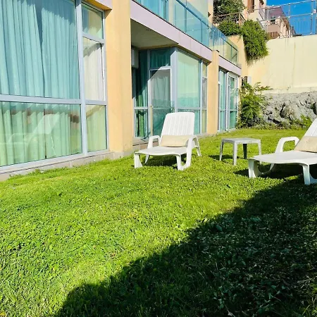 S08 Apartment With Patio And Sea View