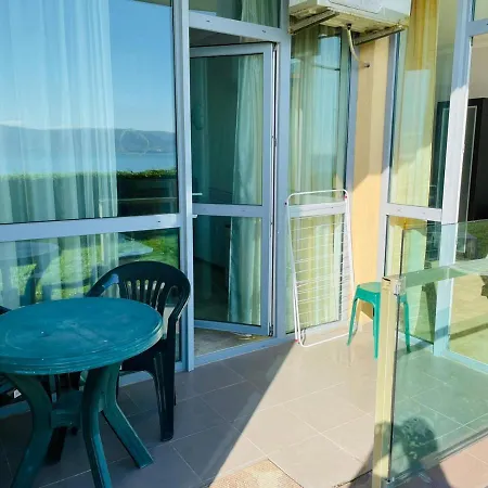 S08 Apartment With Patio And Sea View *