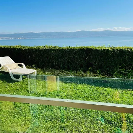 아파트 S08 Apartment With Patio And Sea View *